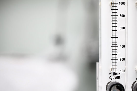 Gas device and blank space for text