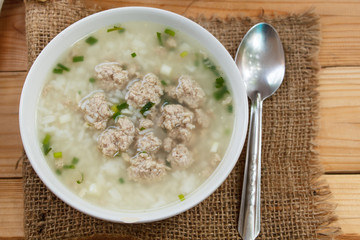 Rice porridge with minced pork.