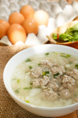 Rice porridge with minced pork.