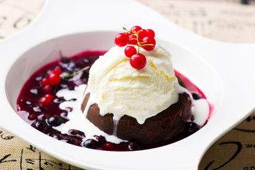 the chocolate fondant  with ice cream