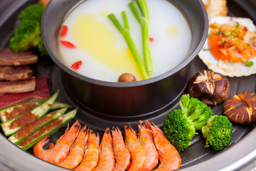 Barbecue and hot pot together