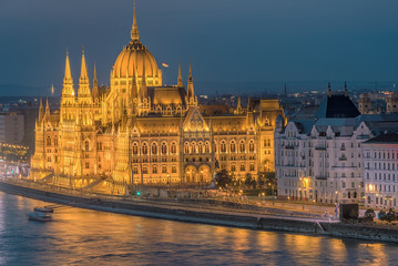 Obraz premium The Hungarian Parliament Building in Budapest