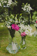Obraz premium Flowers decorations for a wedding ceremony.