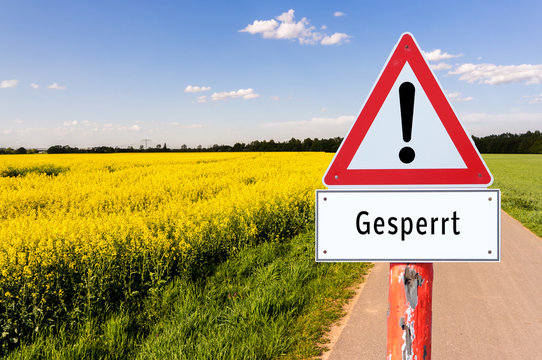 Achtung Strasse Gesperrt