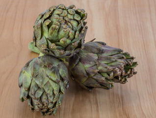 Fototapeta premium Raw artichokes