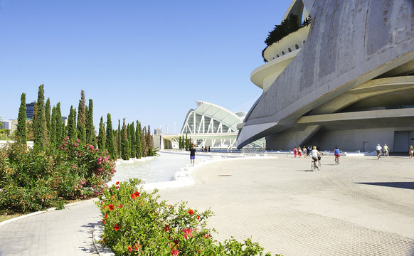 Dise&ntilde;o y arquitectura en parques y jardines de Valencia, Espa&ntilde;a