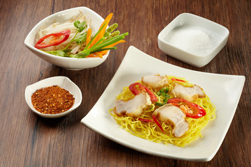 Noodle with pork