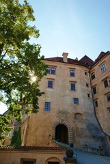 Ворота старого замка Чески-Крумлов