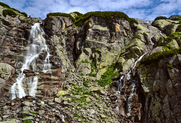 Waterfall in Tatra Mountains - Slovakia © grzegorz_pakula