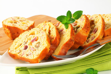 Savory ham and olive cake