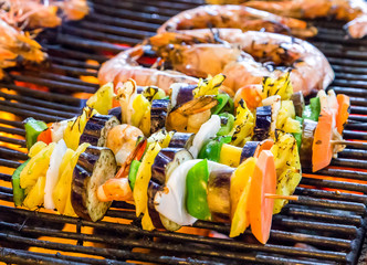 Barbecue Grill cooking vegetable.