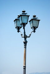 Fototapeta na wymiar Street lamp