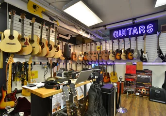 Crédence de cuisine en verre imprimé Magasin de musique Intérieur du magasin de musique