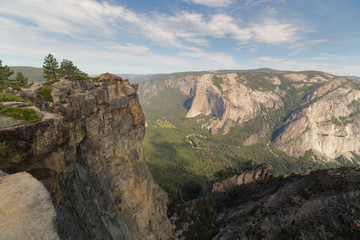 Fototapeta na wymiar Taft Point, Yosemite National Park, Califormia
