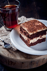 Chocolate pie with walnut cream