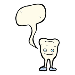 cartoon happy tooth with speech bubble