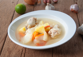 Chicken soup with vegetables