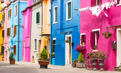 Fototapeta na wymiar Colorful houses in Burano island, Venice