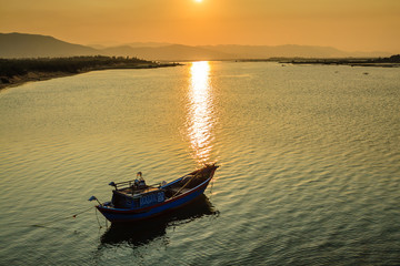 Naklejka premium Boat on river in Vietnam