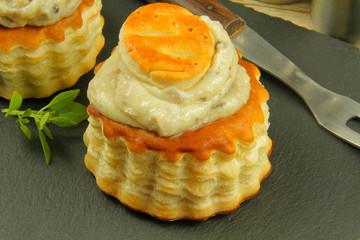 bouchée à la reine 20072015