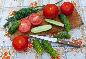  cucumbers and tomatoes
