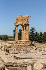 Fototapeta na wymiar Valle dei templi - Agrigento