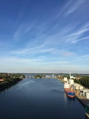 Selbstklebende Fototapete Kanal nord ostsee kanal schleuse