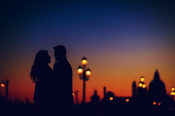 silhouette of wedding couple