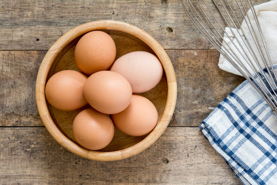 Egg, Chicken Egg in wood bowl