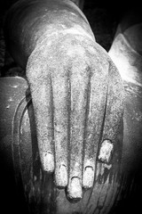 hand of buddha statue.