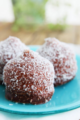 Small chocolate cake