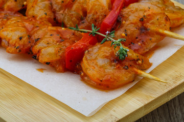 Raw prawn skewer