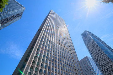 Obraz na płótnie Canvas 新宿の高層ビルと青空