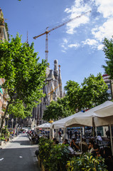 Fototapeta na wymiar rue sagrada barcelone