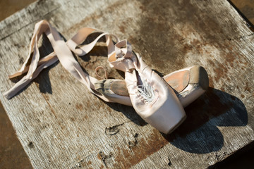 Old ballet pointe shoes