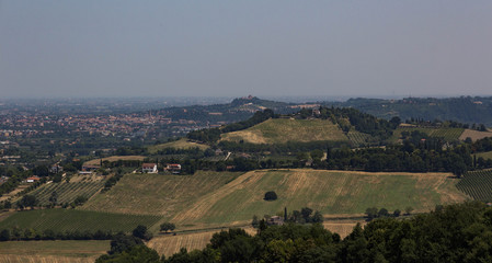 Naklejka premium Cesna e Abbazia S.Maria Del Monte visti da Bertinoro