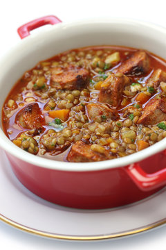 lentil and chorizo soup, spanish cuisine, lentejas con chorizo