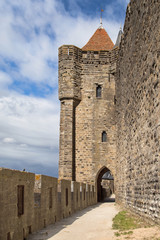 Tower of the Bishop and its archway, Cite de Carcassonne © Santi Rodríguez