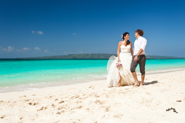 Happy Tropical Wedding