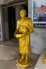 buddha statue