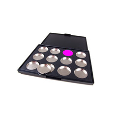 Magnetic palettes for eyeshadows