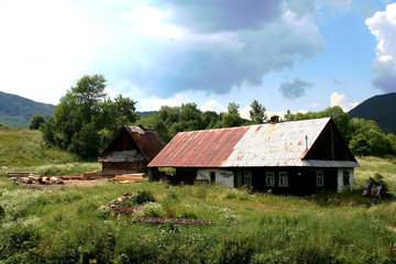 Fototapeta na wymiar Rural house