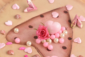 Obraz na płótnie Canvas Pink Roses and Rose Soap Heart (Spa aromatherapy).