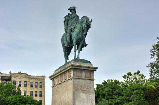 Continental Army Plaza, New York