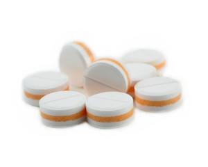 paracetamol 500 milligram on white background