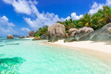 Zelfklevend Fotobehang Anse Source D'Agent, La Digue eiland, Seychellen Tropisch Paradijs van de Seychellen- Anse Source d& 39 Argent - Strand op het eiland La Digue