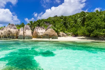 Cercles muraux Plage tropicale Tropical Paradise of Seychelles- Anse Source d'Argent - Beach on island La Digue