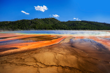 Grand Prismatic Spring in yellowstone USA