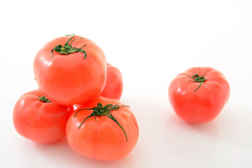 新鮮なトマト