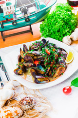 Grilled mussels